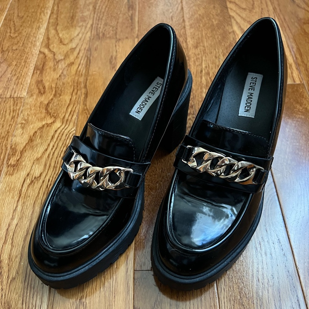 Steve Madden Nakos Pump Black Patent Leather Platform Loafer